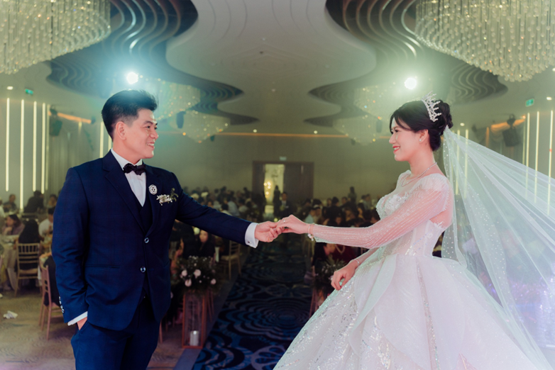 Lễ thành hôn (tiệc cưới tại nhà hàng)