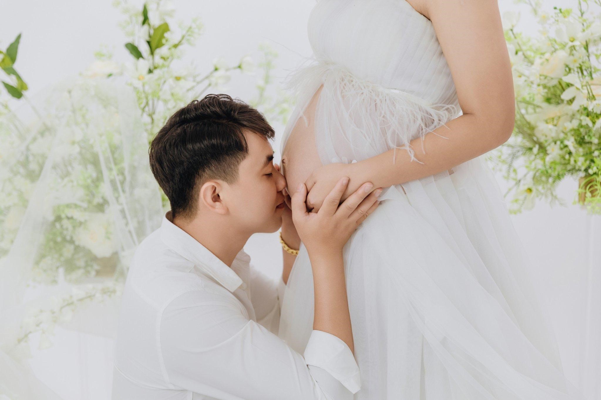 Concept "Chờ Đón Thiên Thần"