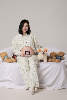 (Giải đáp) Mẹ bầu có được chụp ảnh với thú cưng tại studio hay không?