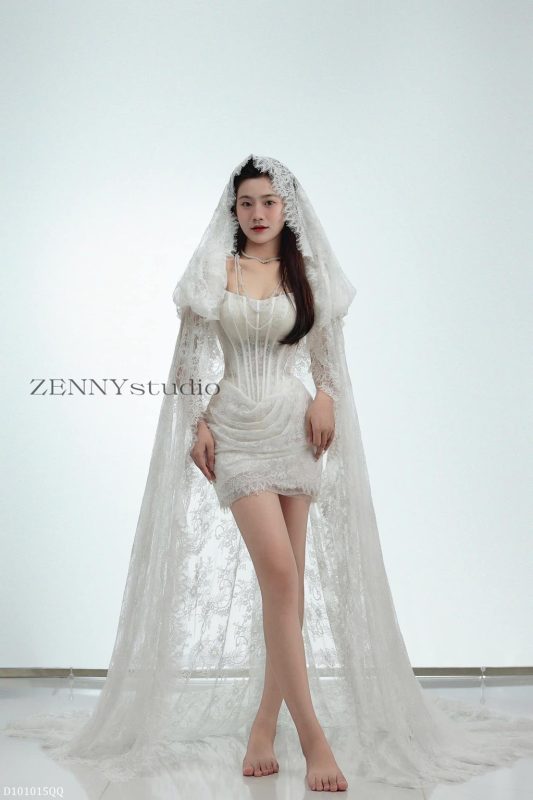 (Giải đáp) Các cô dâu có nên thuê váy cưới ngắn đi bàn hay không?